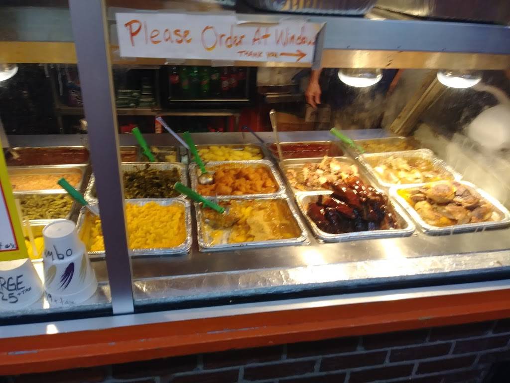 Sams Fast Food | restaurant | 2101 W Broadway, Louisville, KY 40211, USA | 5027081461 OR +1 502-708-1461