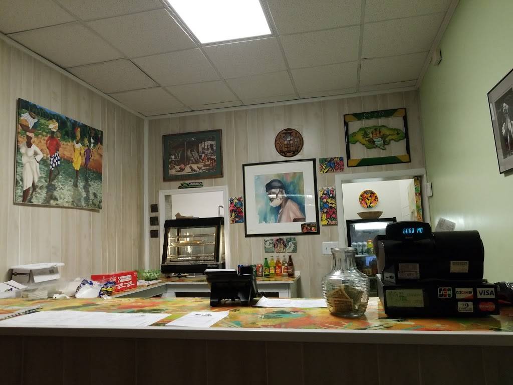 Degrill Jamaican Restaurant | restaurant | 152 S Plaza Trail, Virginia Beach, VA 23452, USA | 7574860709 OR +1 757-486-0709