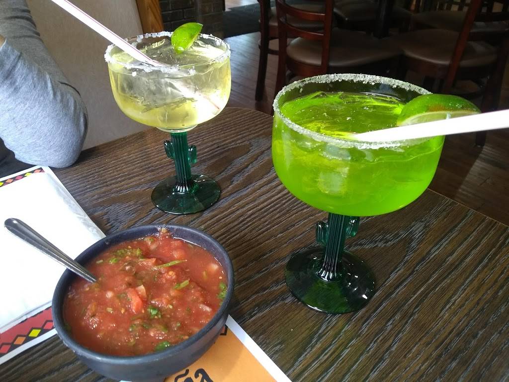 Pepes Mexican Restaurant | restaurant | 7026 W Archer Ave, Chicago, IL 60638, USA | 7735865405 OR +1 773-586-5405