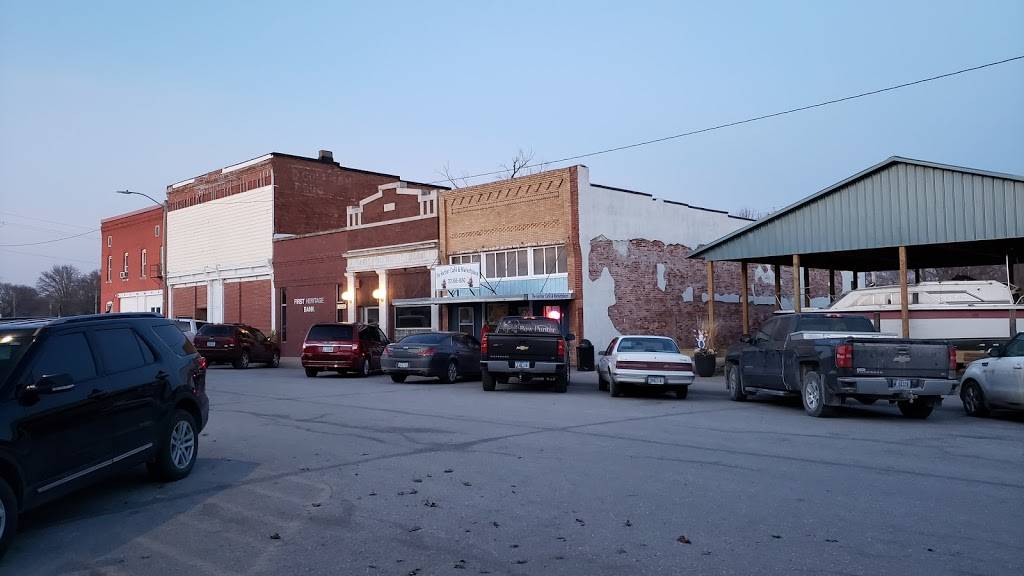 Admiral Inn | restaurant | 610 Hartford Ave, Farragut, IA 51639, USA | 7123858126 OR +1 712-385-8126