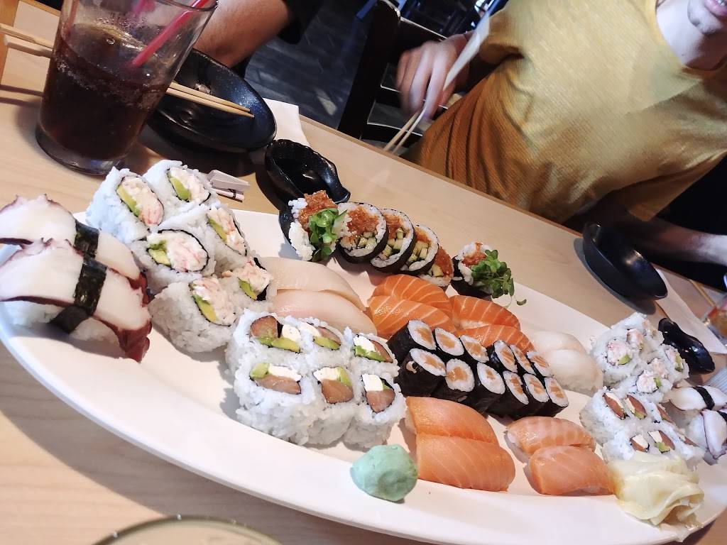 Katana Sushi Sake | restaurant | 411 E El Camino Real, Sunnyvale, CA 94087, USA | 4087463000 OR +1 408-746-3000