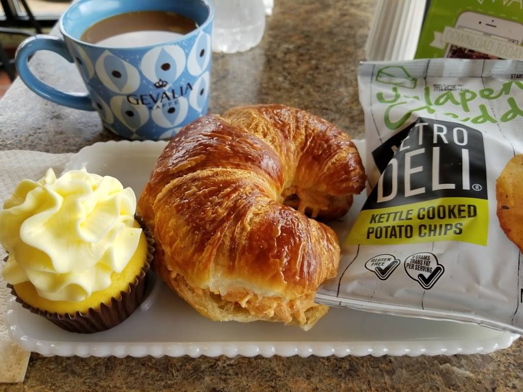 Buttercream Bakehouse | bakery | 801 Buncombe St, Greenville, SC 29601, USA | 8643131816 OR +1 864-313-1816