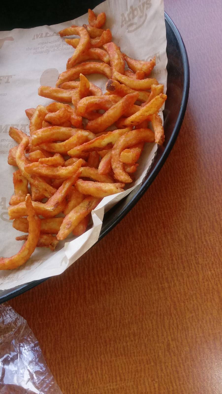 Arbys | restaurant | 1601 W Washington St, Greenville, MI 48838, USA | 6162258320 OR +1 616-225-8320