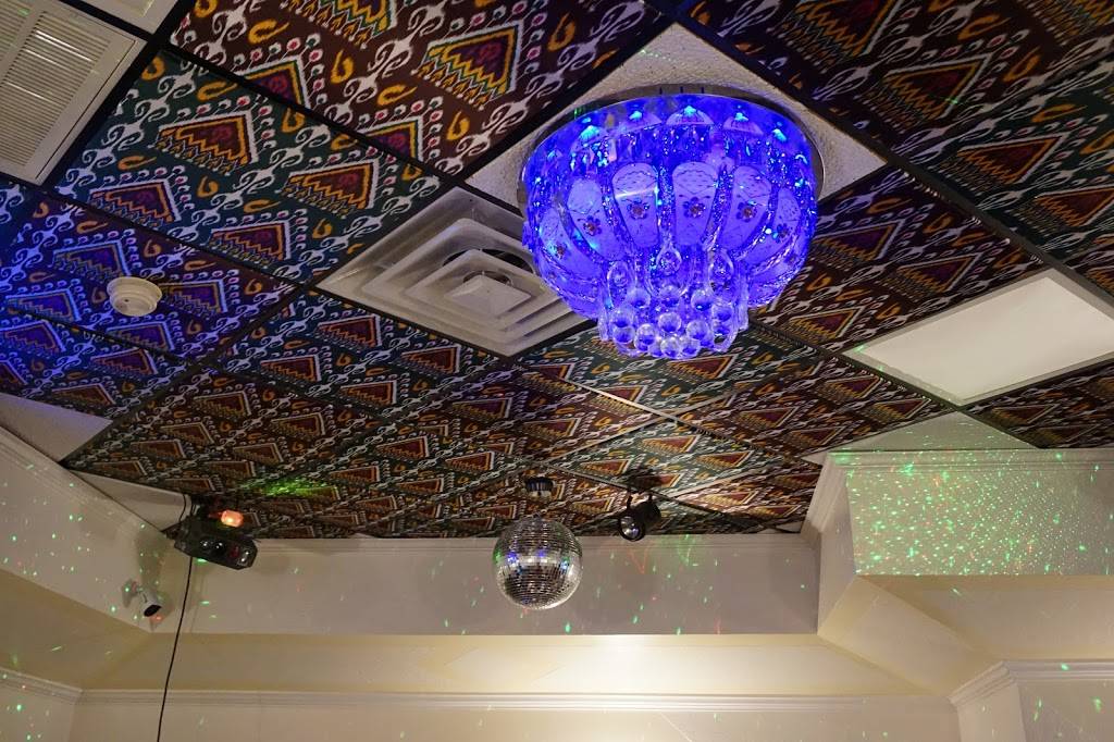 Cafe Pobeda | restaurant | 4631, 5610 New Utrecht Ave, Brooklyn, NY 11219, USA | 7185766633 OR +1 718-576-6633