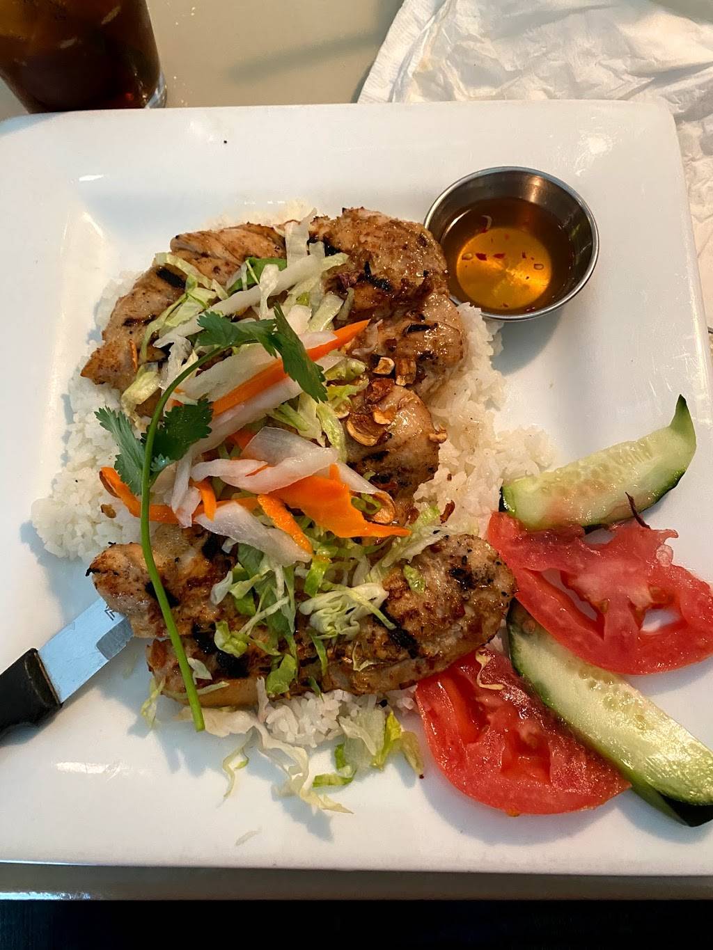 Saigon Surface | restaurant | 324 S 14th St, Omaha, NE 68102, USA | 4026144496 OR +1 402-614-4496