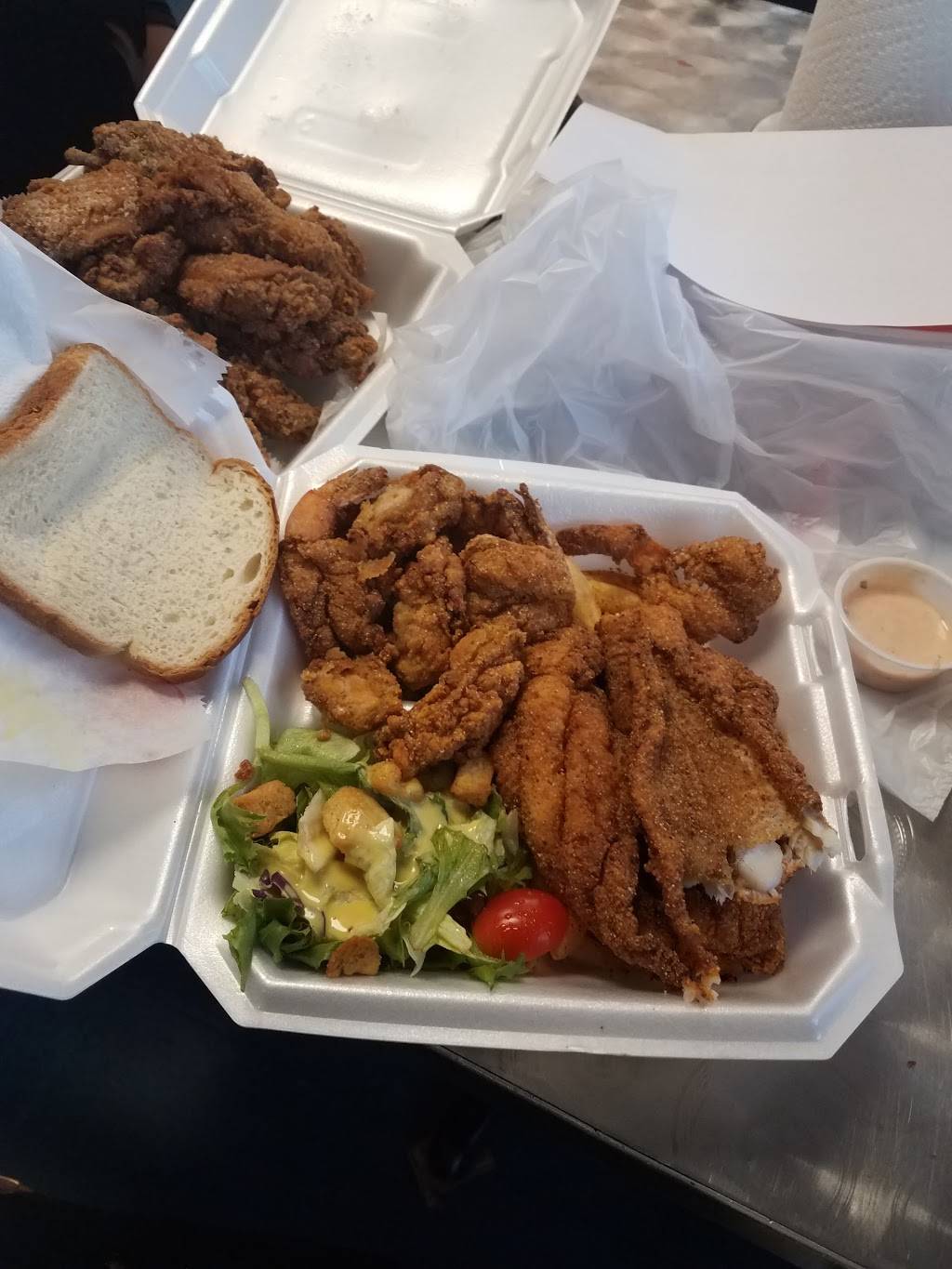 Fish Man Seafood | restaurant | 11035 Homestead Rd # B, Houston, TX 77016, USA | 2815907411 OR +1 281-590-7411