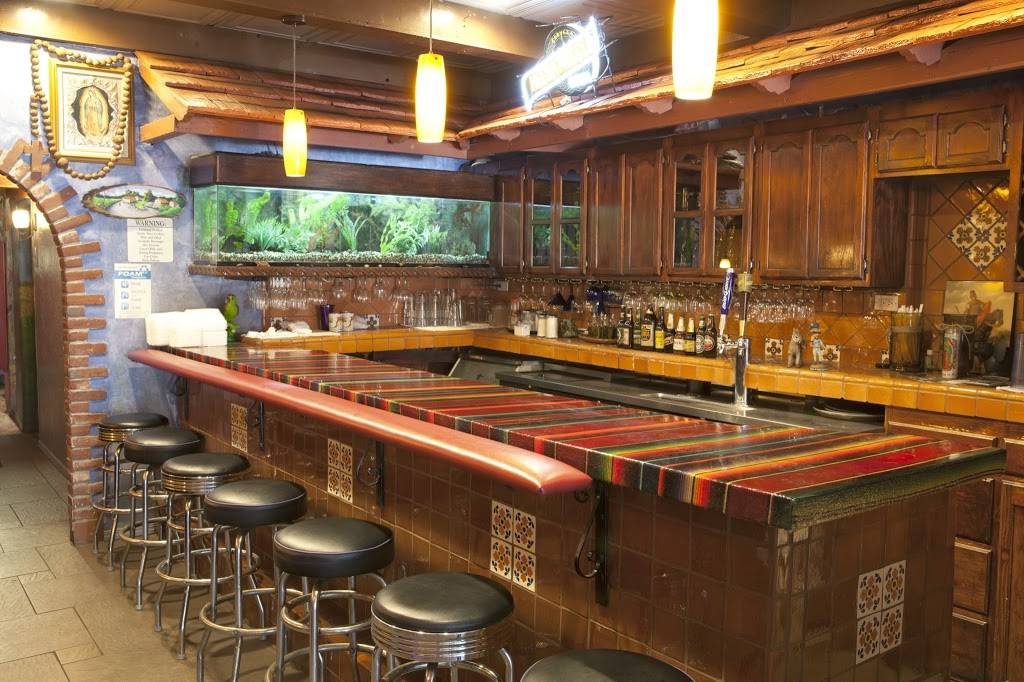 Glorias Cafe | restaurant | 10227 Venice Blvd, Los Angeles, CA 90034, USA | 3108380963 OR +1 310-838-0963