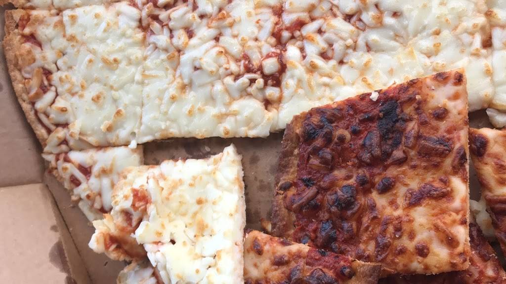 Dominos Pizza | meal delivery | 4552 Bloomington Ave, Minneapolis, MN 55407, USA | 6128233030 OR +1 612-823-3030