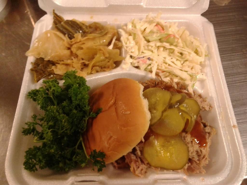 Ruckers Bar B Que | restaurant | 1105 Gallatin Pike N, Madison, TN 37115, USA | 6155960520 OR +1 615-596-0520