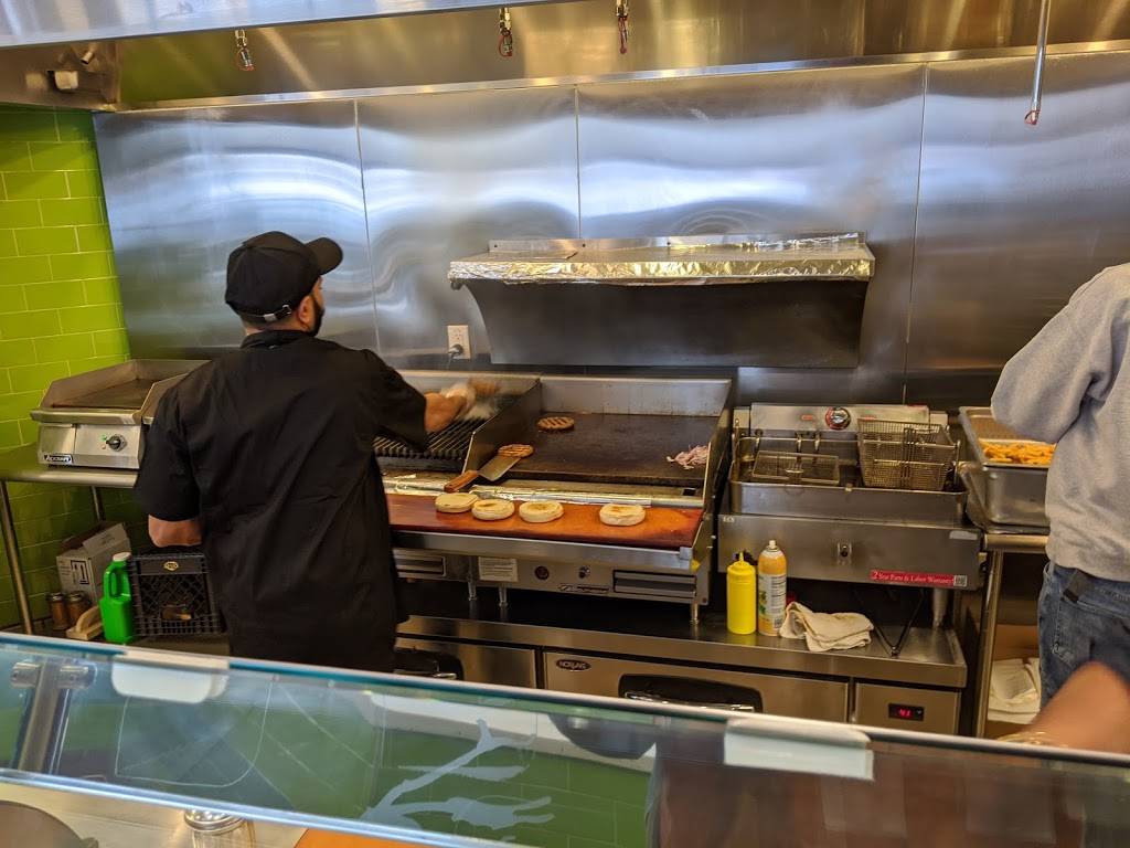 Kato Burger Pit | restaurant | 1633 Monks Ave #150, Mankato, MN 56001, USA | 5073821923 OR +1 507-382-1923