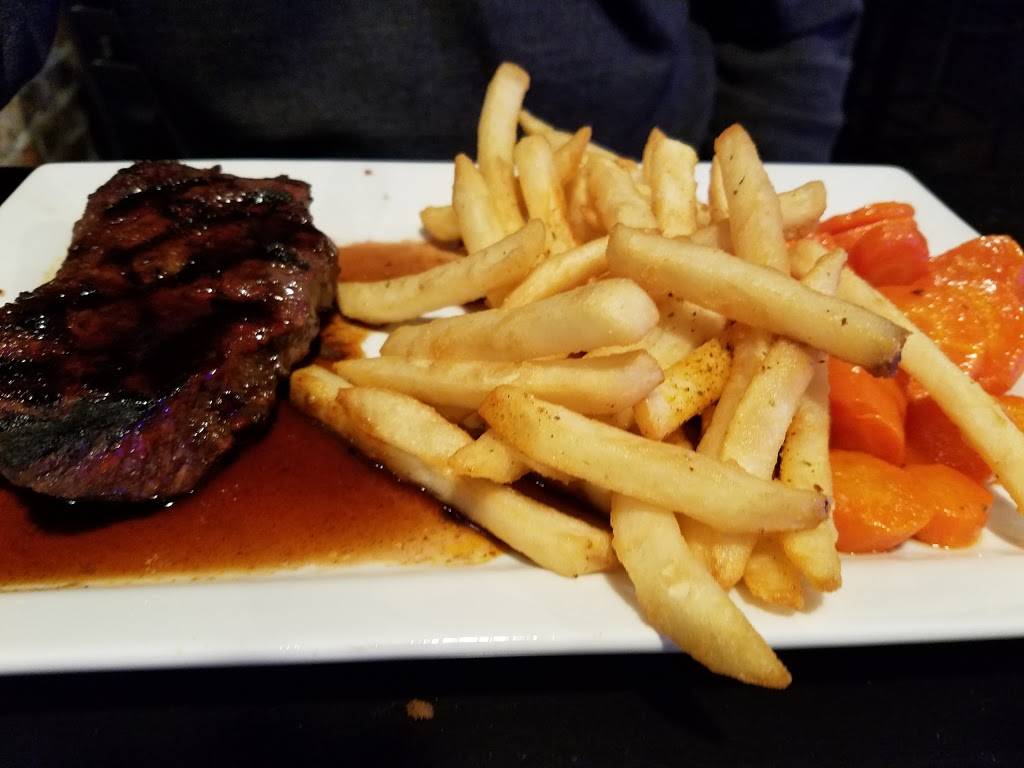 The Office Bar & Grill On Pacific Avenue | restaurant | 813 Pacific Ave, Tacoma, WA 98402, USA | 2535723222 OR +1 253-572-3222