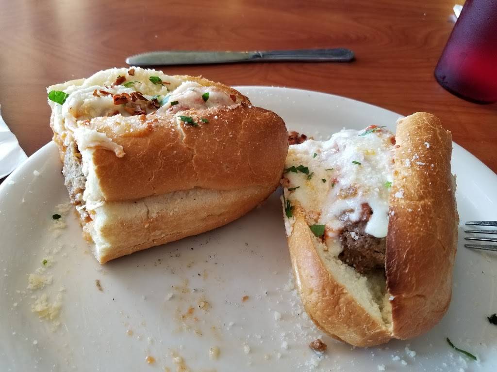 Brooklyn Vs Pizza- Gilbert | restaurant | 894 E Warner Rd #101, Gilbert, AZ 85296, USA | 4802077295 OR +1 480-207-7295