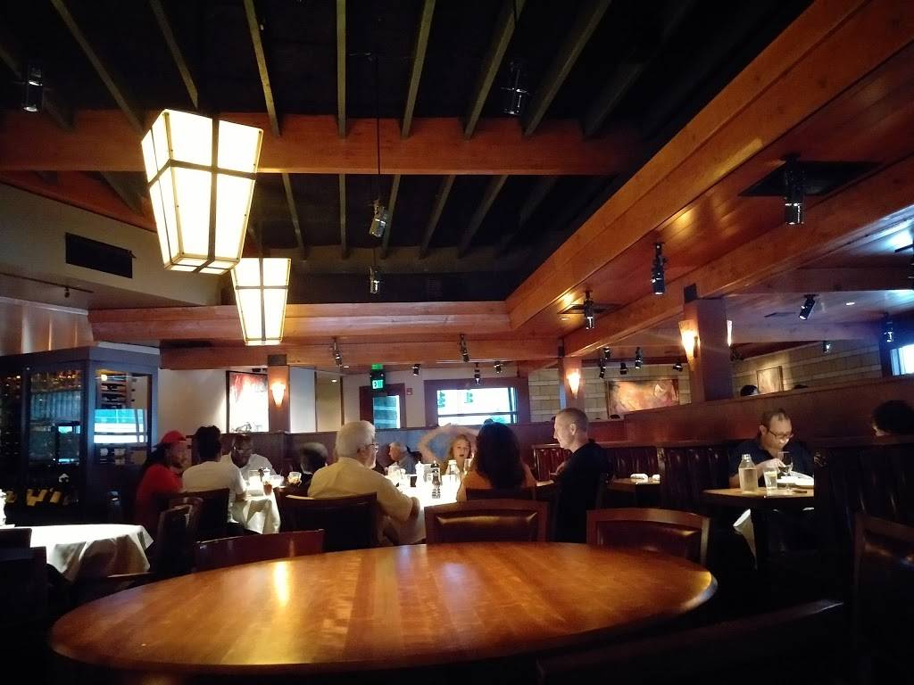 J. Alexanders Redlands Grill | restaurant | Rookwood Commons Shopping Center, 2629 Edmondson Rd, Cincinnati, OH 45209, USA | 5135317495 OR +1 513-531-7495