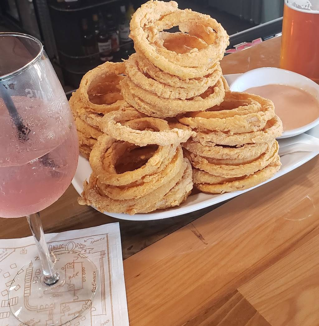 Walk-Ons Sports Bistreaux | restaurant | 401 E, I-20, Arlington, TX 76018, United States | 8176172137 OR +1 817-617-2137