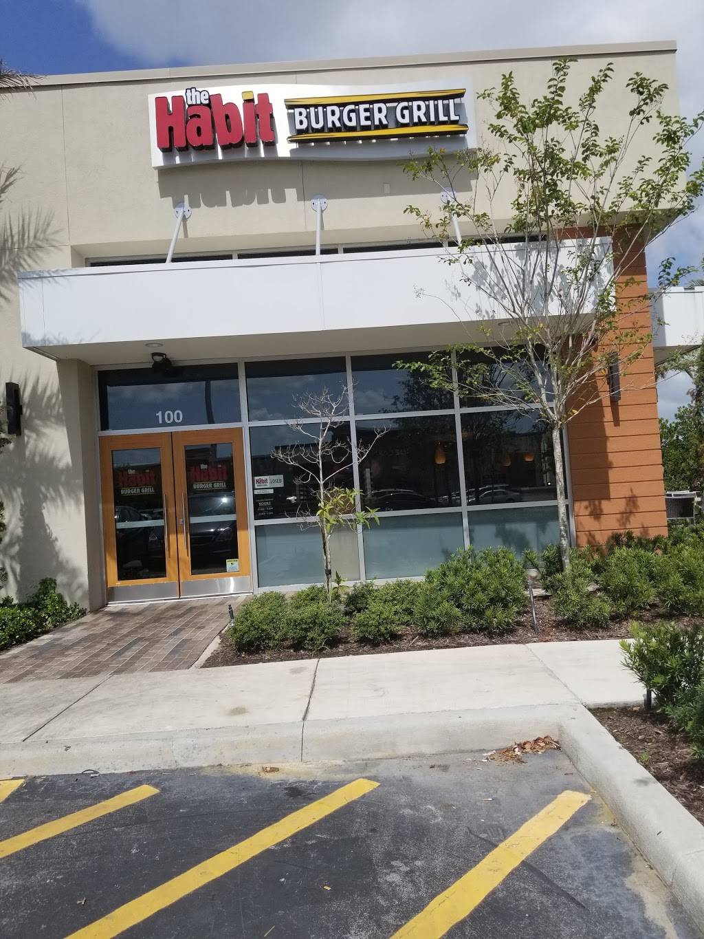The Habit Burger Grill | restaurant | 280 S State Rd 7 #100, Royal Palm Beach, FL 33411, USA | 5617844011 OR +1 561-784-4011