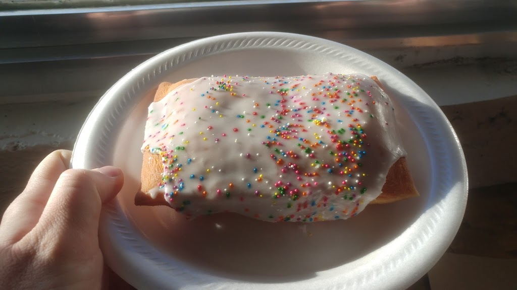 Sunshine Bakery | cafe | 3502 US-40, Oakley, KS 67748, USA | 7856729448 OR +1 785-672-9448