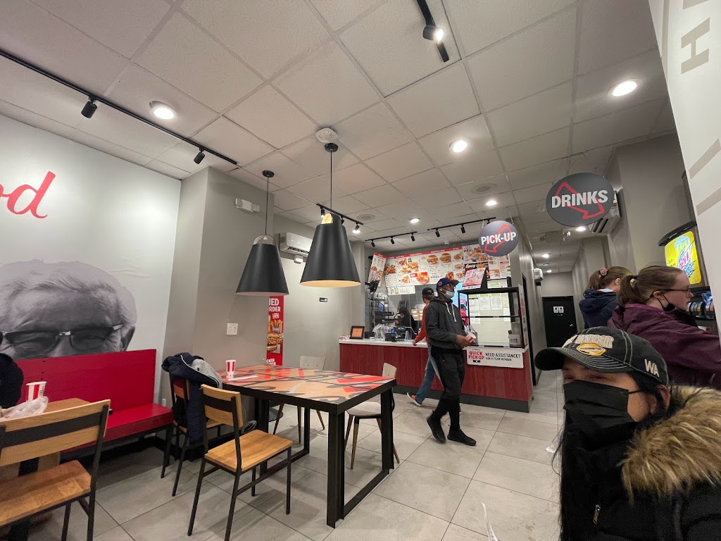 KFC | restaurant | 408 8th Ave, New York, NY 10001, USA | 3323458424 OR +1 332-345-8424