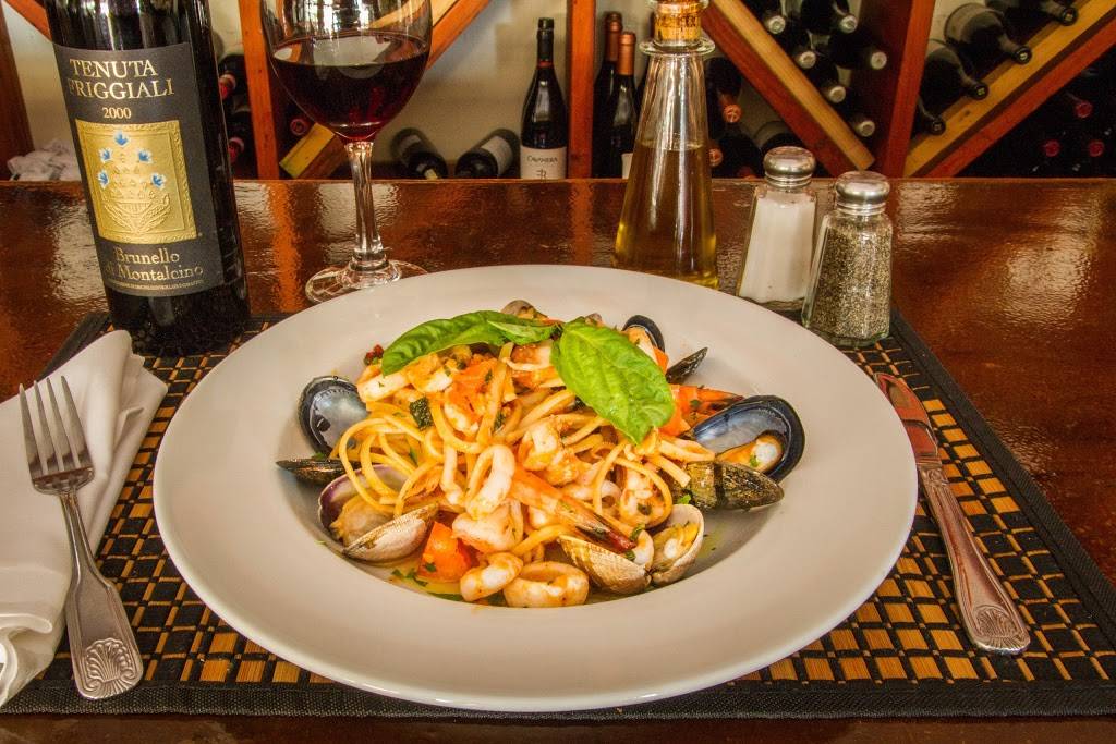 Caffe Pinguini Italian Restaurant | restaurant | 6935 Pacific Ave, Playa Del Rey, CA 90293, USA | 3103060117 OR +1 310-306-0117