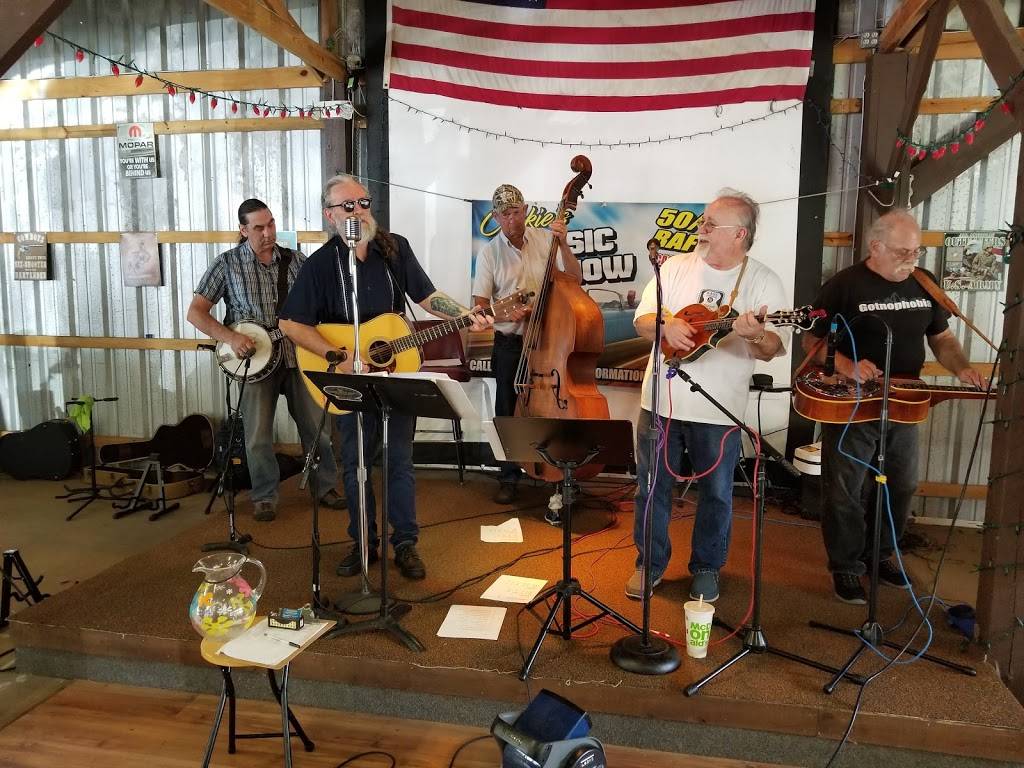 Dam Smoker BBQ | restaurant | 36721 Country Rd #19A, Eustis, FL 32726, USA | 3523576555 OR +1 352-357-6555