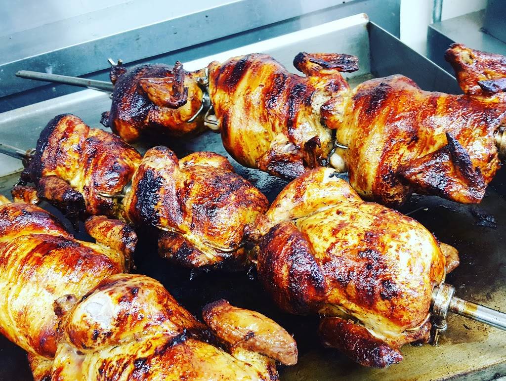 Danbury Deli & Market | restaurant | 216 White St, Danbury, CT 06810, USA | 2037312767 OR +1 203-731-2767