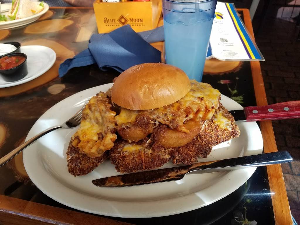 Hatch Cover | restaurant | 252 E Cheyenne Mountain Blvd, Colorado Springs, CO 80906, USA | 7195765223 OR +1 719-576-5223