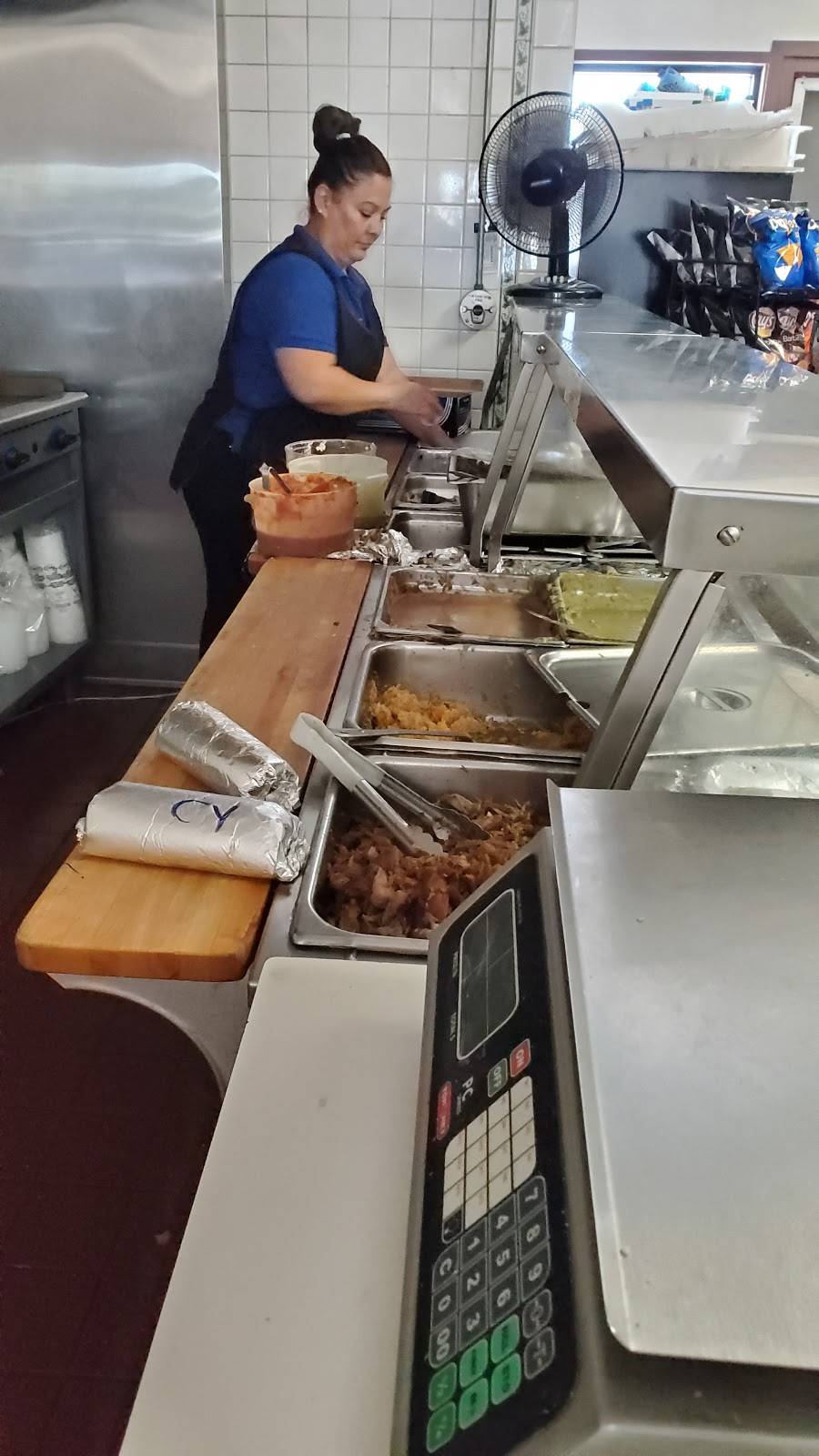 Jalisco Corn Tortilla Factory | restaurant | 516 E 7th St, Hanford, CA 93230, USA | 5595821942 OR +1 559-582-1942