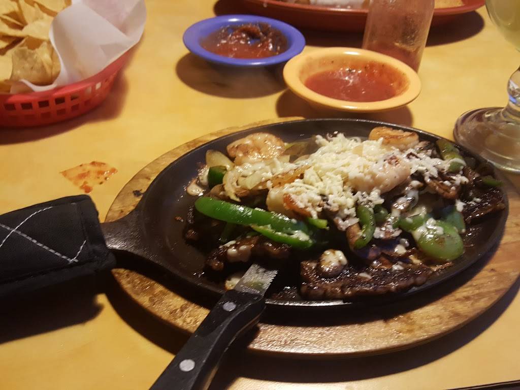 El Camino Real | restaurant | 1398 E Old Hwy 40, Odessa, MO 64076, USA | 8162305595 OR +1 816-230-5595