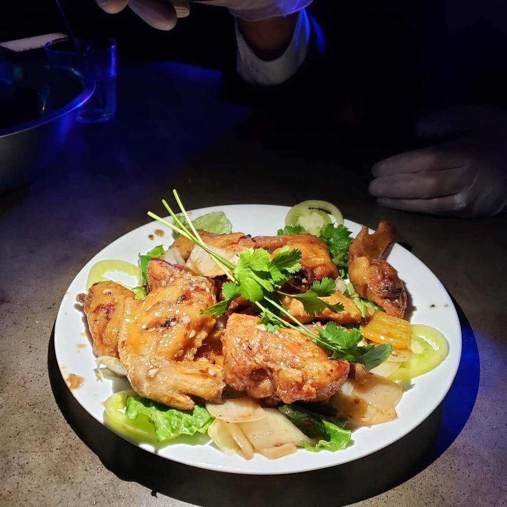 GiAu Bar n Bites | restaurant | 9889 Bellaire Blvd, Houston, TX 77072, USA | 7139888988 OR +1 713-988-8988