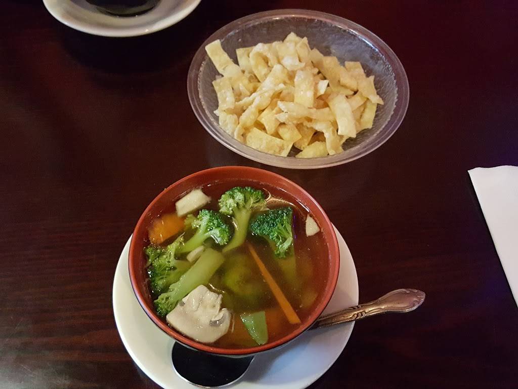 Red Bowl Sushi & Asian Bistro | restaurant | C-4, 12051 Chestnut Branch Way, Clarksburg, MD 20871, USA | 3015287888 OR +1 301-528-7888