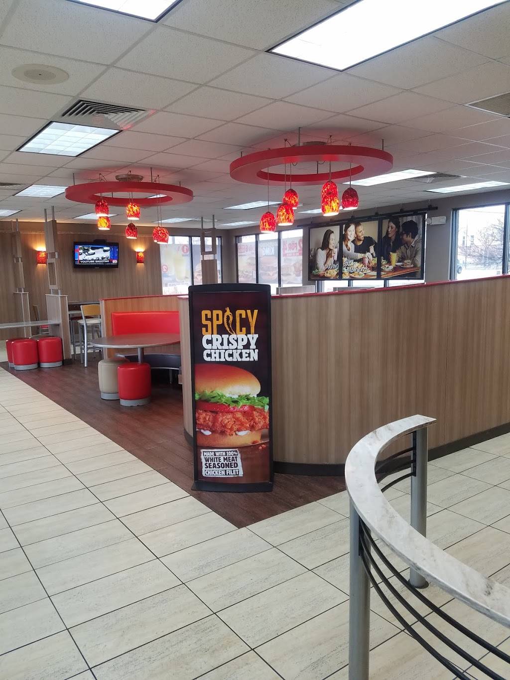 Burger King | restaurant | 2001 Busse Rd, Elk Grove Village, IL 60007, USA | 8472280233 OR +1 847-228-0233