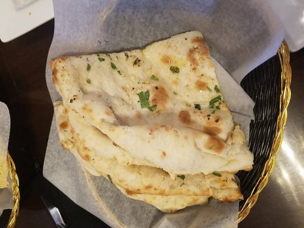 Raduni Indian Cuisine | restaurant | 2566 Shallowford Rd #112, Atlanta, GA 30345, USA | 4042540948 OR +1 404-254-0948