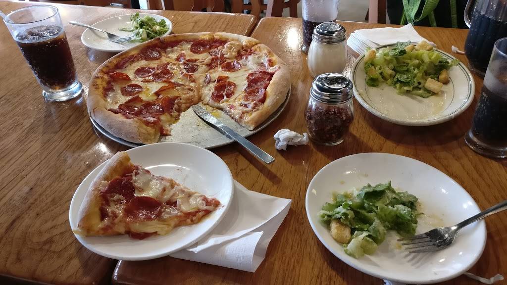 Fishermans Pizzeria | restaurant | 2800 Leavenworth St, San Francisco, CA 94133, USA | 4159282998 OR +1 415-928-2998