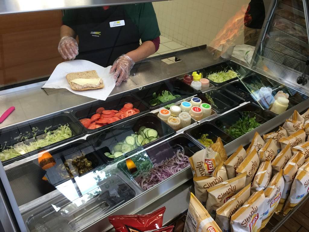 Subway Restaurants | restaurant | 2700 Greens Rd Ste 101, Bldg J, Houston, TX 77032, USA | 2814491110 OR +1 281-449-1110