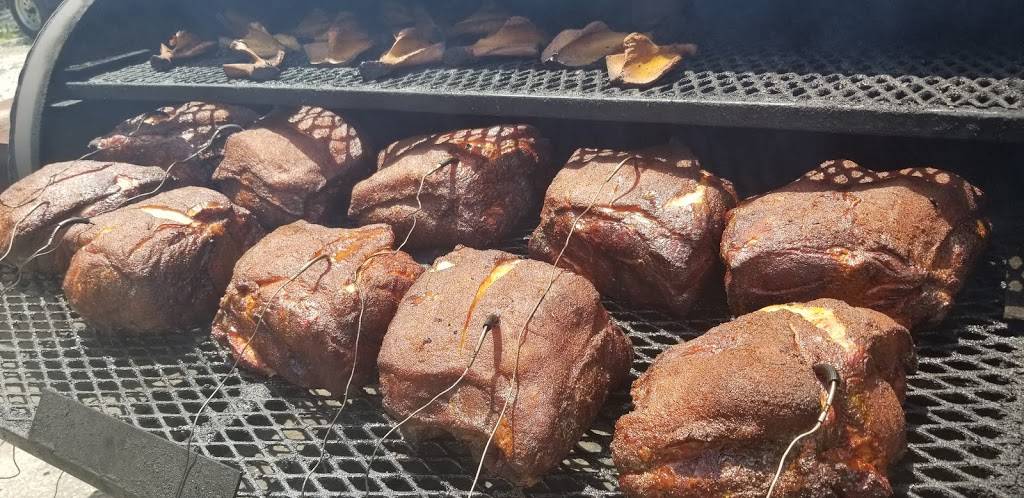 Hog-N-It-All BBQ | restaurant | 1543 S Bloomington St, Greencastle, IN 46135, USA | 2198636610 OR +1 219-863-6610