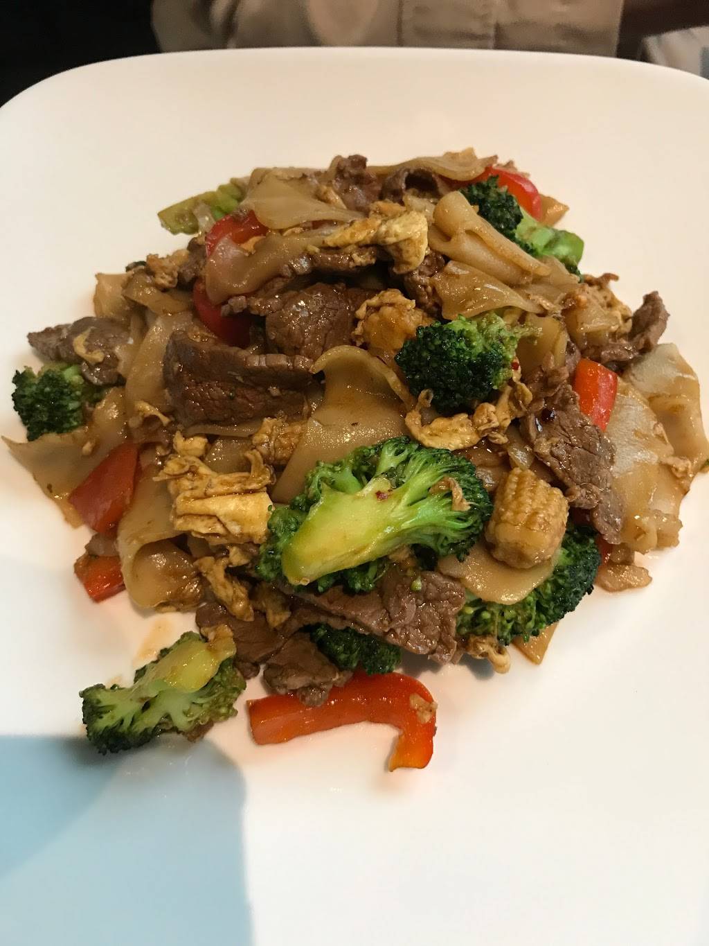 Kumiko Sushi & Thai | restaurant | 2188 Kensington Ave, Buffalo, NY 14226, USA | 7168392950 OR +1 716-839-2950