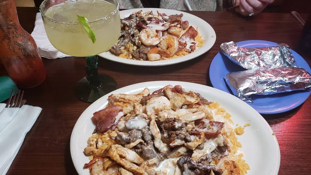 Las Flores Mexican Restaurant | restaurant | 200 S Jefferson Way, Indianola, IA 50125, USA | 5159622792 OR +1 515-962-2792