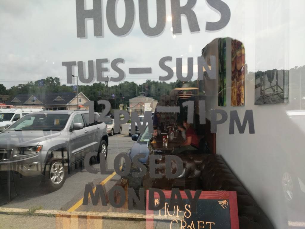 Hops Craft Beer Burger | restaurant | 400 NY-17M, Monroe, NY 10950, USA | 8457833337 OR +1 845-783-3337