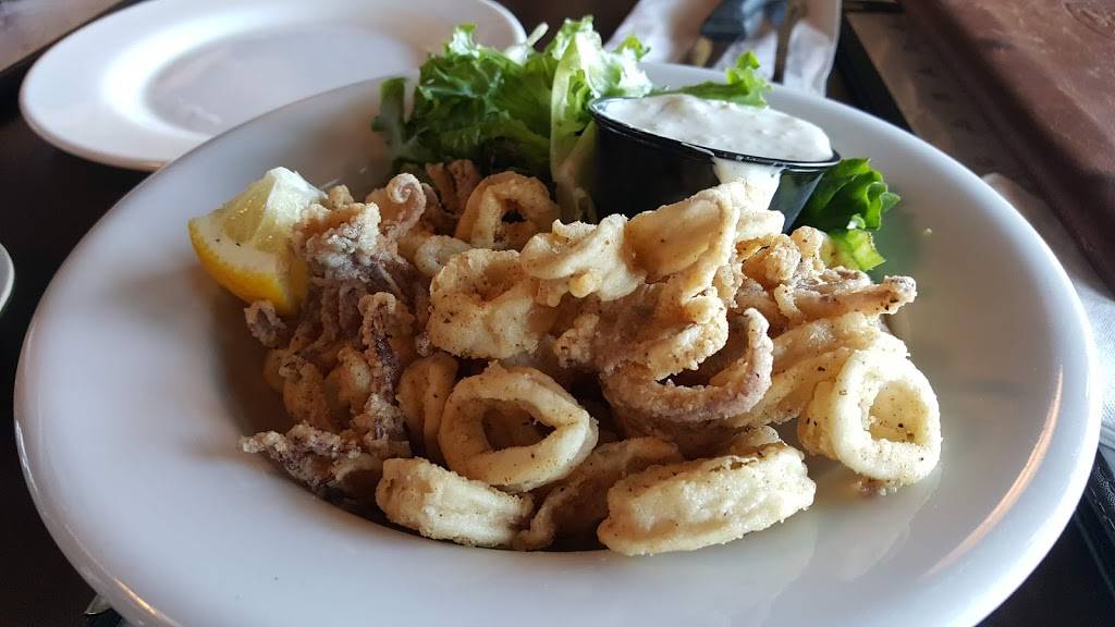 Corner Bar and Grill | restaurant | 1779 Tenth Line Rd, Orléans, ON K1E 3X2, Canada | 6134247305 OR +1 613-424-7305