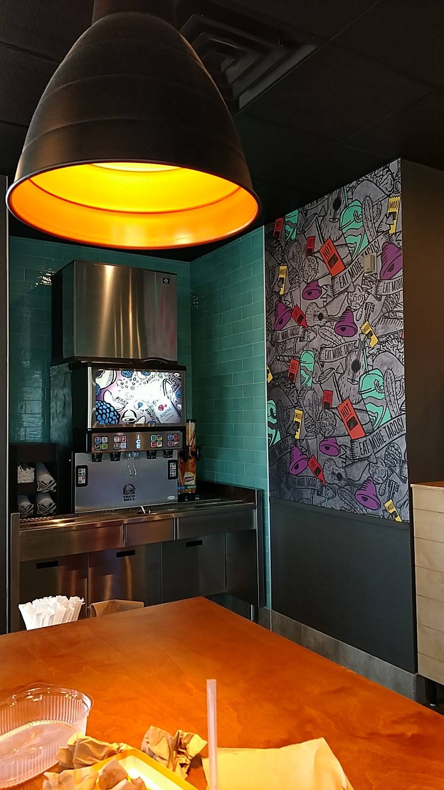 Taco Bell | meal takeaway | 2189 Solano St, Corning, CA 96021, USA | 5308244141 OR +1 530-824-4141