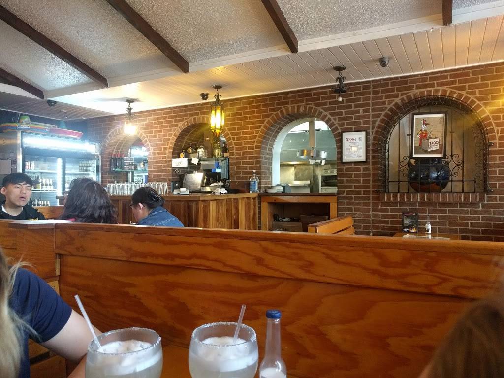 Patzcuaros Mexican Restaurant | restaurant | 2616 W 32nd Ave, Denver, CO 80211, USA | 3034554389 OR +1 303-455-4389