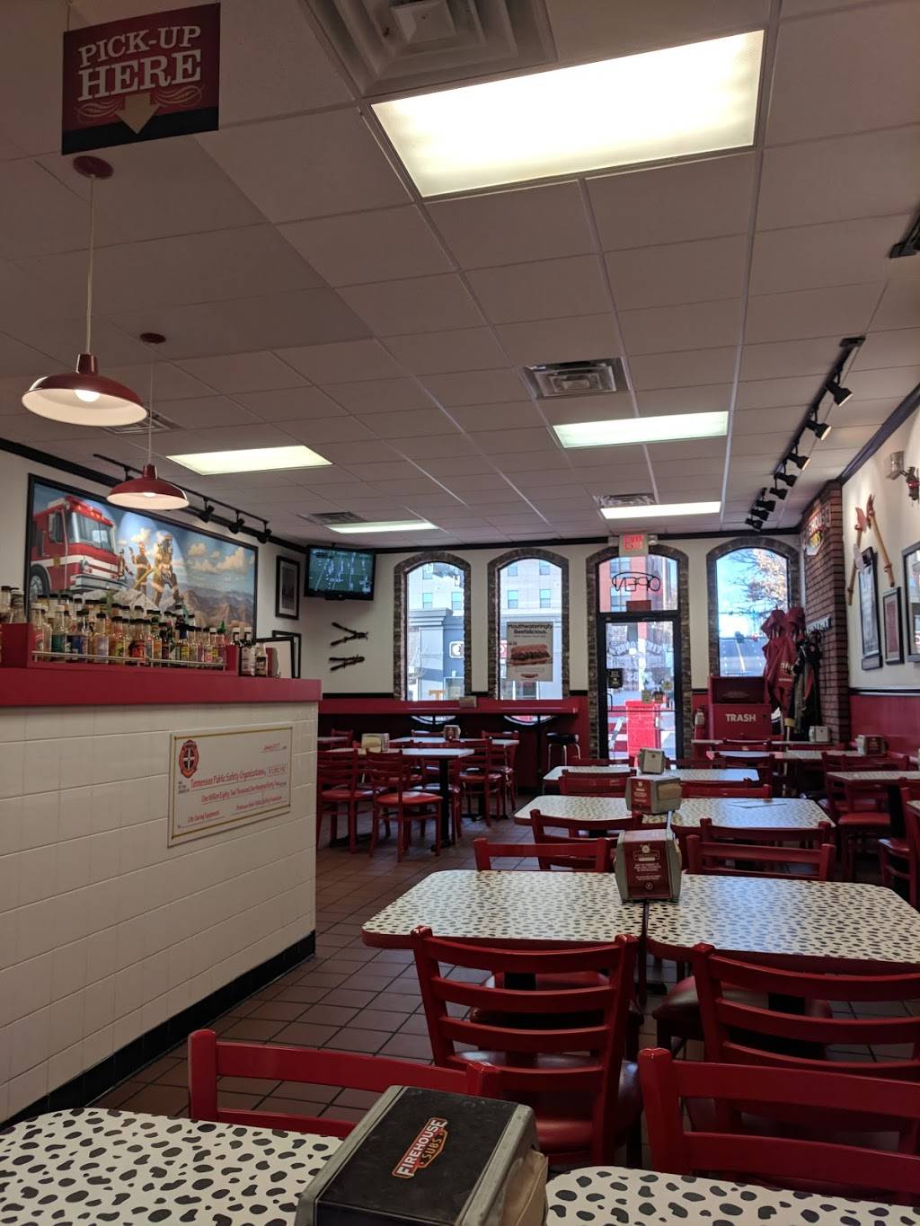 Firehouse Subs | meal delivery | 1708 Cumberland Ave, Knoxville, TN 37916, USA | 8656730864 OR +1 865-673-0864