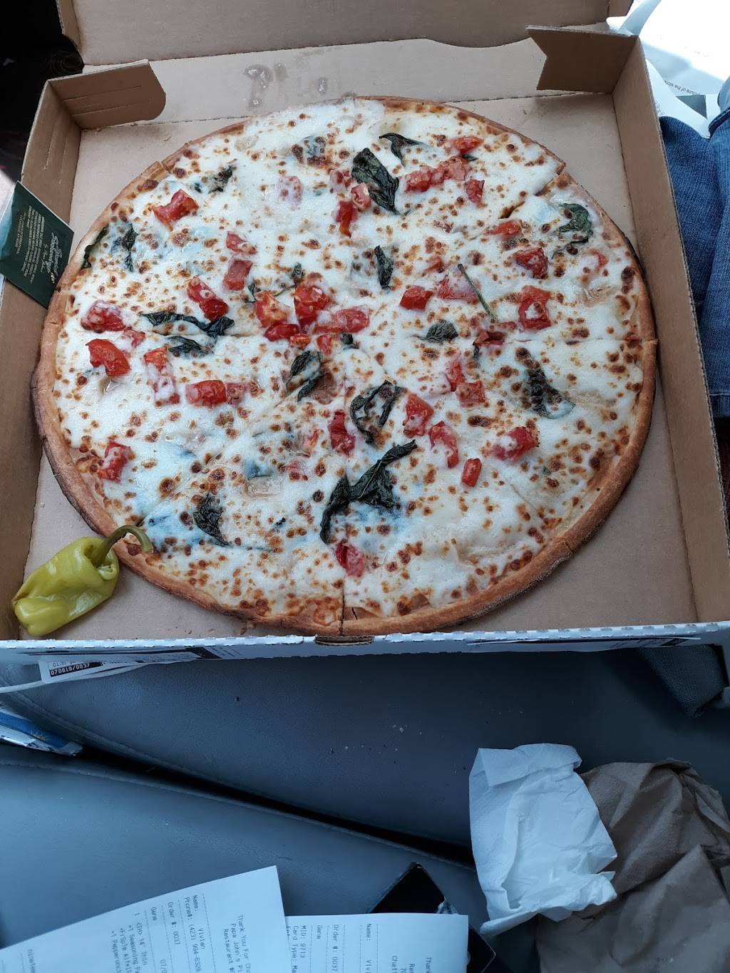 Papa Johns Pizza | restaurant | 7000 Lee Hwy, Chattanooga, TN 37421, USA | 4238558889 OR +1 423-855-8889