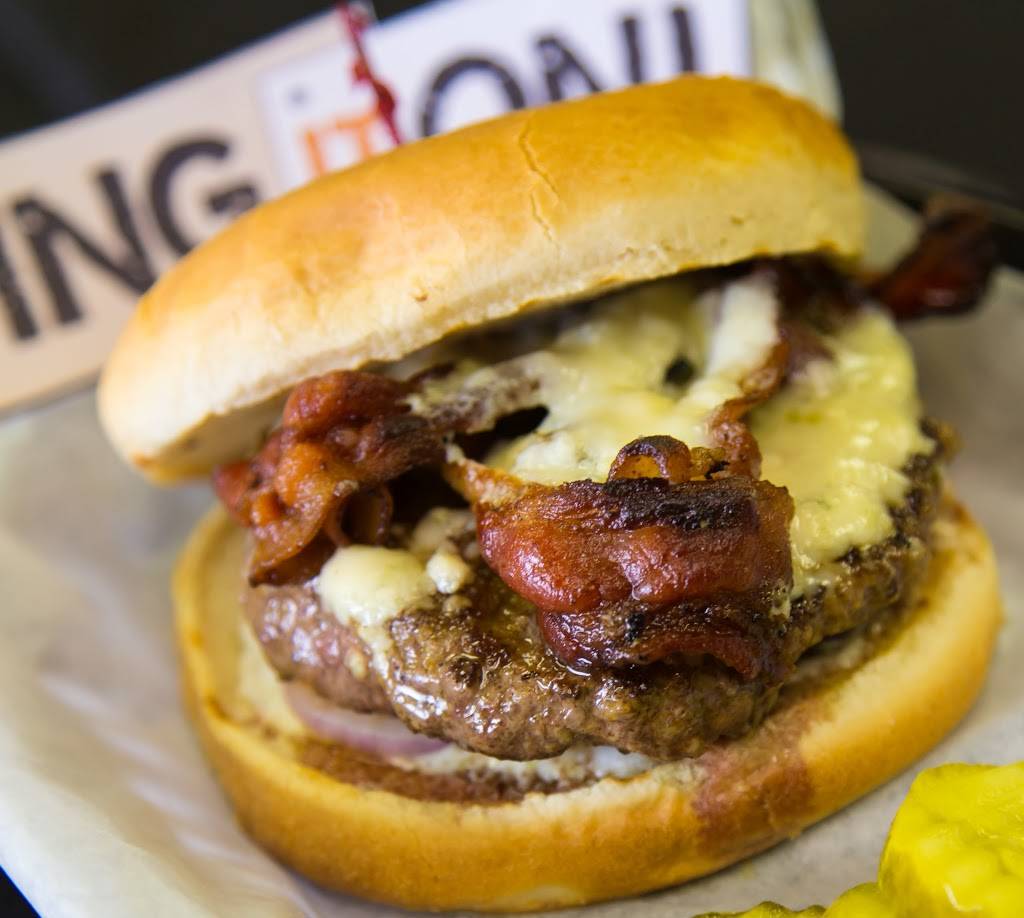 Wing It On! | meal takeaway | 516 Frost Rd, Waterbury, CT 06705, USA | 2035742781 OR +1 203-574-2781