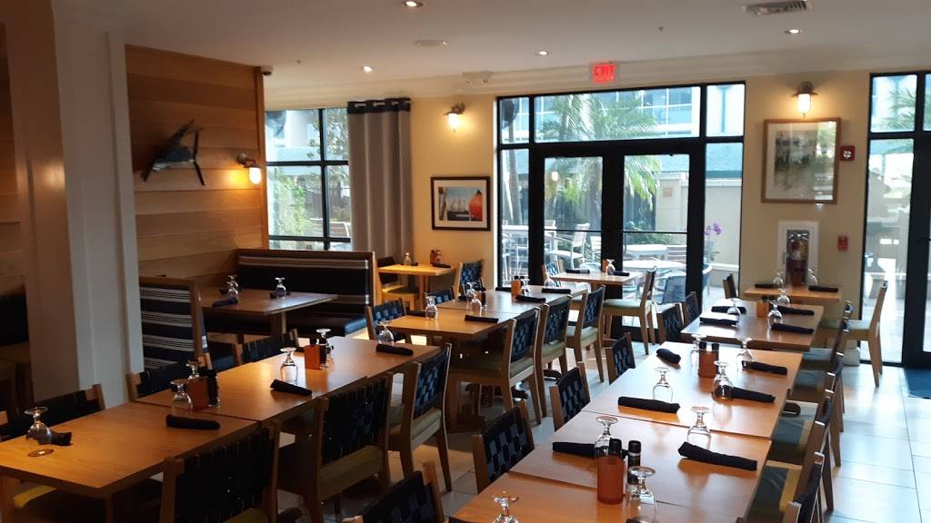 Dockside Grill | restaurant | 33 Tamiami Trail, Punta Gorda, FL 33950, USA | 9416376770 OR +1 941-637-6770