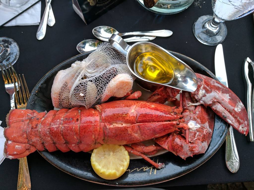 Harrys Savoy Grill & Ballroom | restaurant | 2020 Naamans Rd, Wilmington, DE 19810, USA | 3024753000 OR +1 302-475-3000