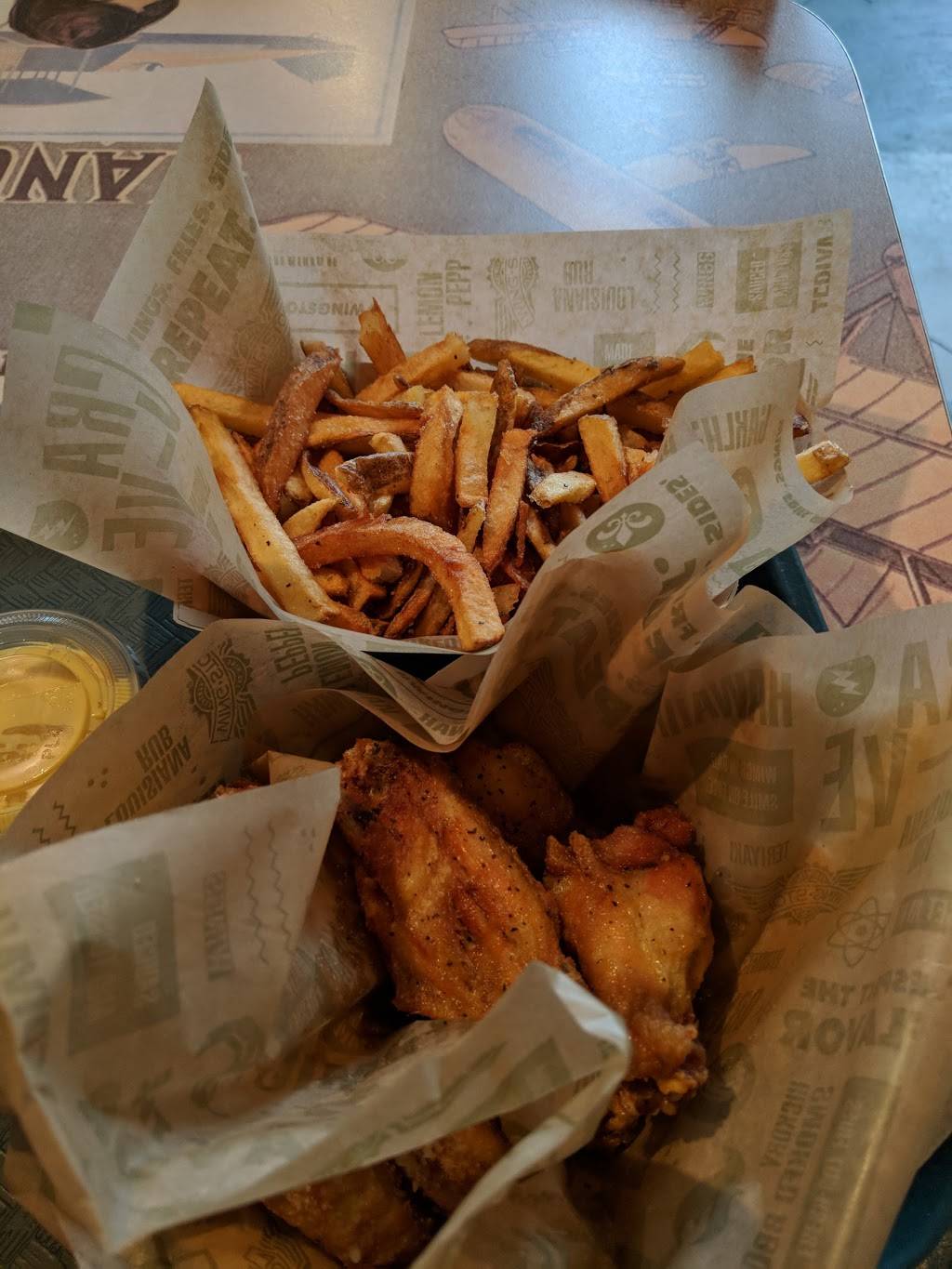 Wingstop | restaurant | 2380 Monument Blvd c, Pleasant Hill, CA 94523, USA | 9256749464 OR +1 925-674-9464