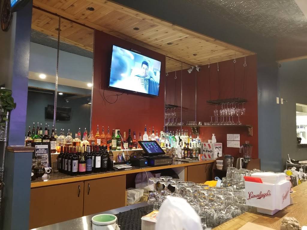 Lobster & Pho | restaurant | 6901 Rockside Rd, Independence, OH 44131, USA | 2165250028 OR +1 216-525-0028