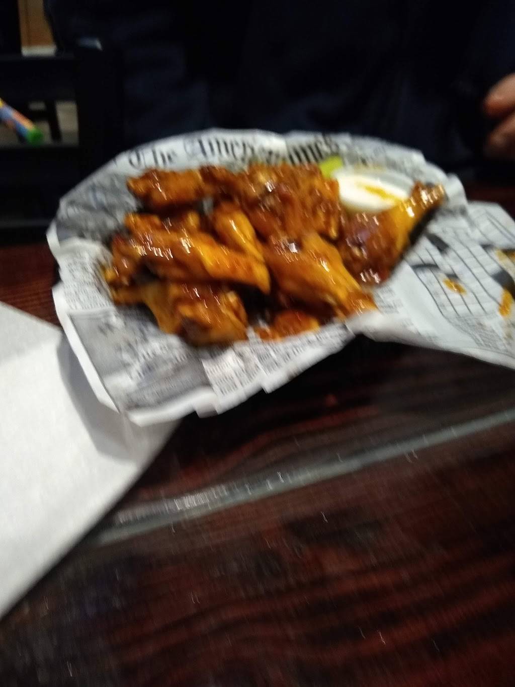 Bennys | restaurant | 91 Shoemaker St, Forty Fort, PA 18704, USA | 5707637314 OR +1 570-763-7314