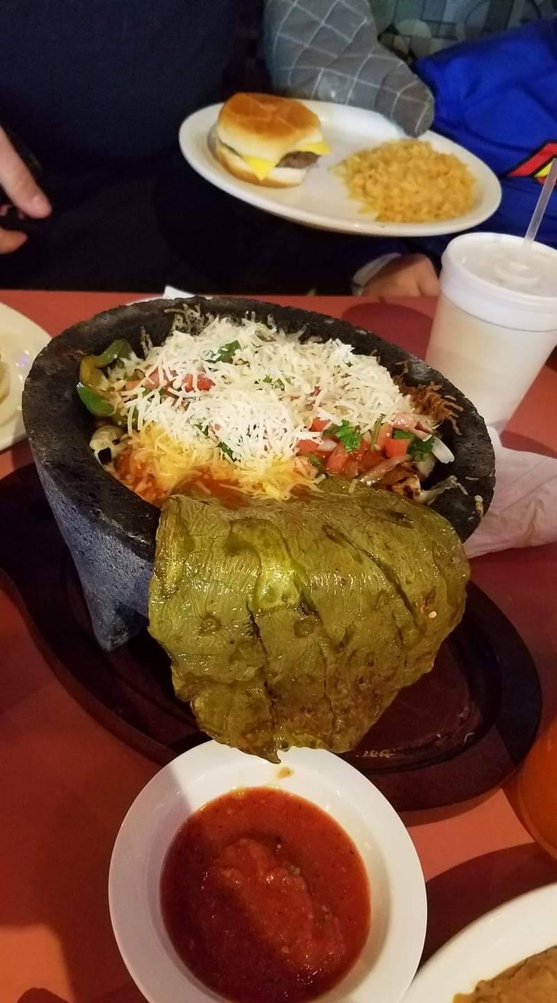 El Patrons Mexican Restaurant | restaurant | 126 Illinois St SW, Camdenton, MO 65020, USA | 5738732876 OR +1 573-873-2876