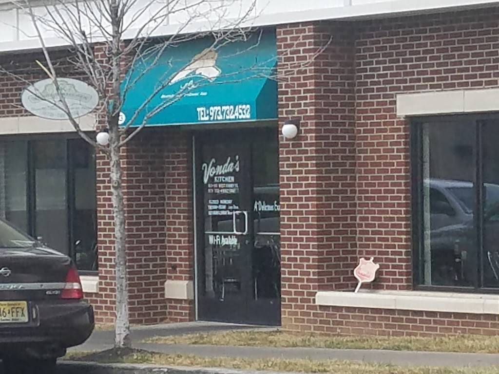 Vondas Kitchen | restaurant | 183 W Kinney St, Newark, NJ 07103, USA | 9737324532 OR +1 973-732-4532